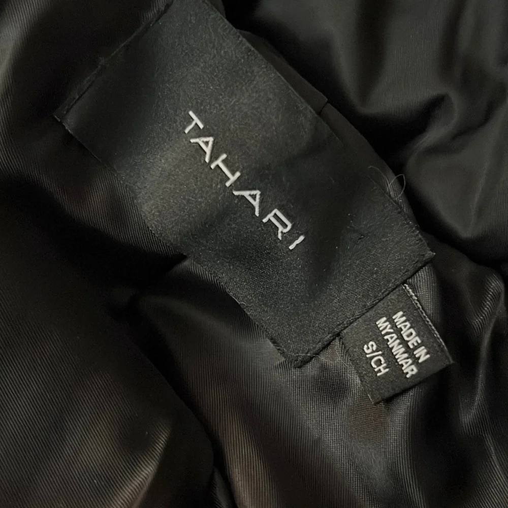 Tahari Black Mia Fitted Puffer Coat 02. - Picture 7 of 16